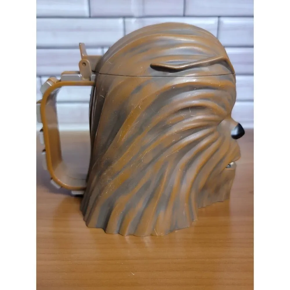DISNEY PARKS EXCLUSIVE STAR WARS CHEWBACCA STEIN MUG #A31